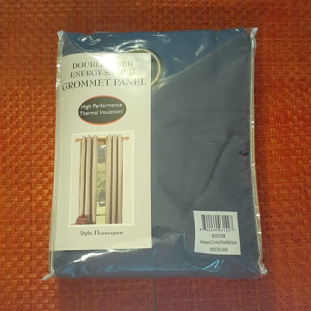 New Denim Homespun Grommet Top Insulated Curtain 40x63 New‎